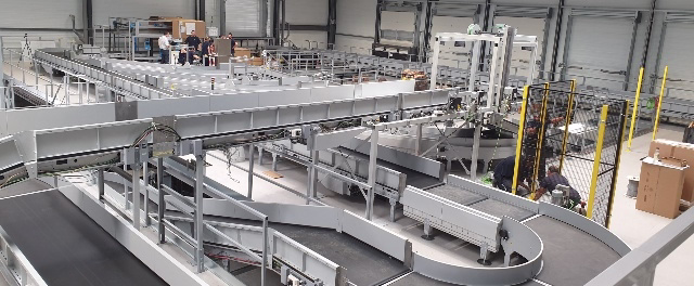 D'une surface de 7 600 M2, la plateforme multiflux d'Argonay représente un investissement de 19 millions d'euros