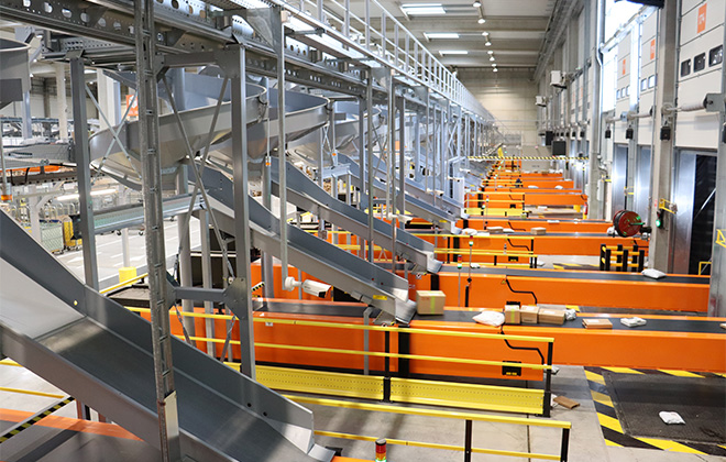 Avec un investissement industriel de 41,2 millions d’euros, la plateforme Ile-de-France Sud, est la 5e plateforme Colissimo nouvelle génération ouverte depuis 2019