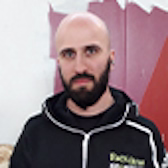 Clément Gensane, responsable logistique à l'association Recyclerie Sportive et signataire de la convention